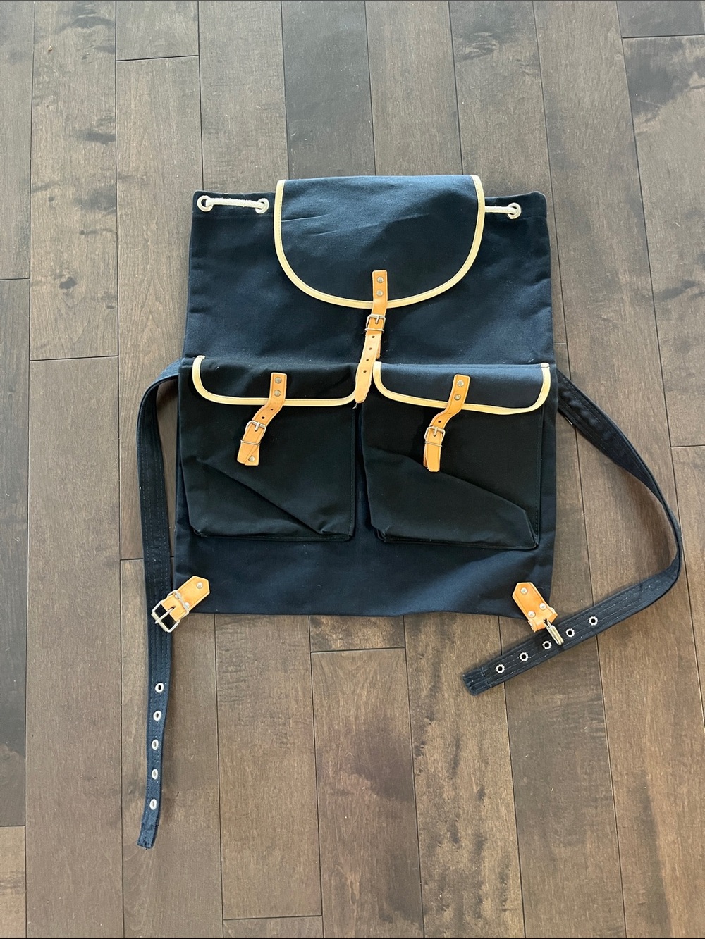 Black Canvas Men’s Backpack with Tan Trim